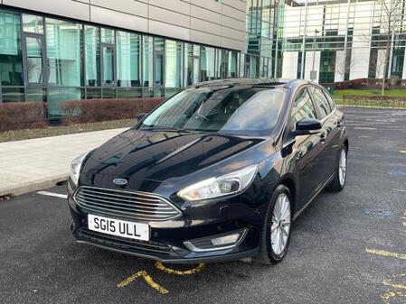 FORD FOCUS 1.0 T EcoBoost Titanium X